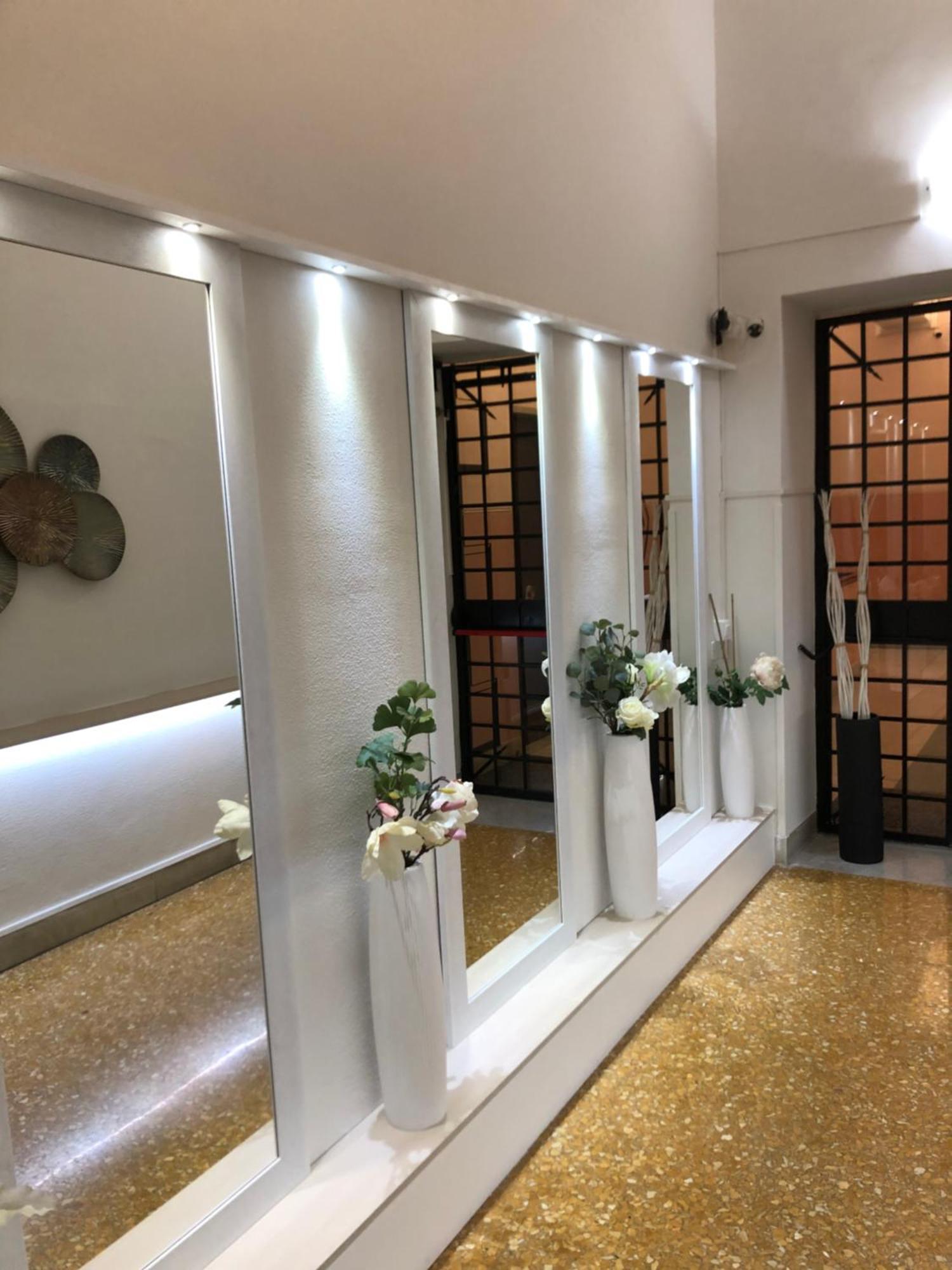 Hotel Cairoli Genua Exterior foto